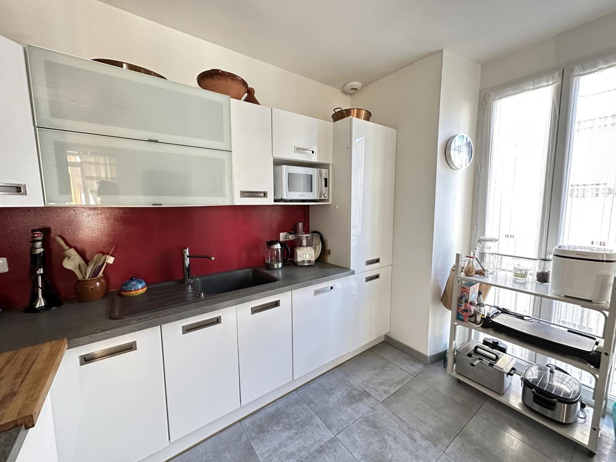 Grand T3 Bis Chaleureux Avec Terrasse, Ascenseur Et Parking Gratuit, A Deux Pas De La Place Castellane - Fr-1-309-151 Пор-Вандр Екстер'єр фото