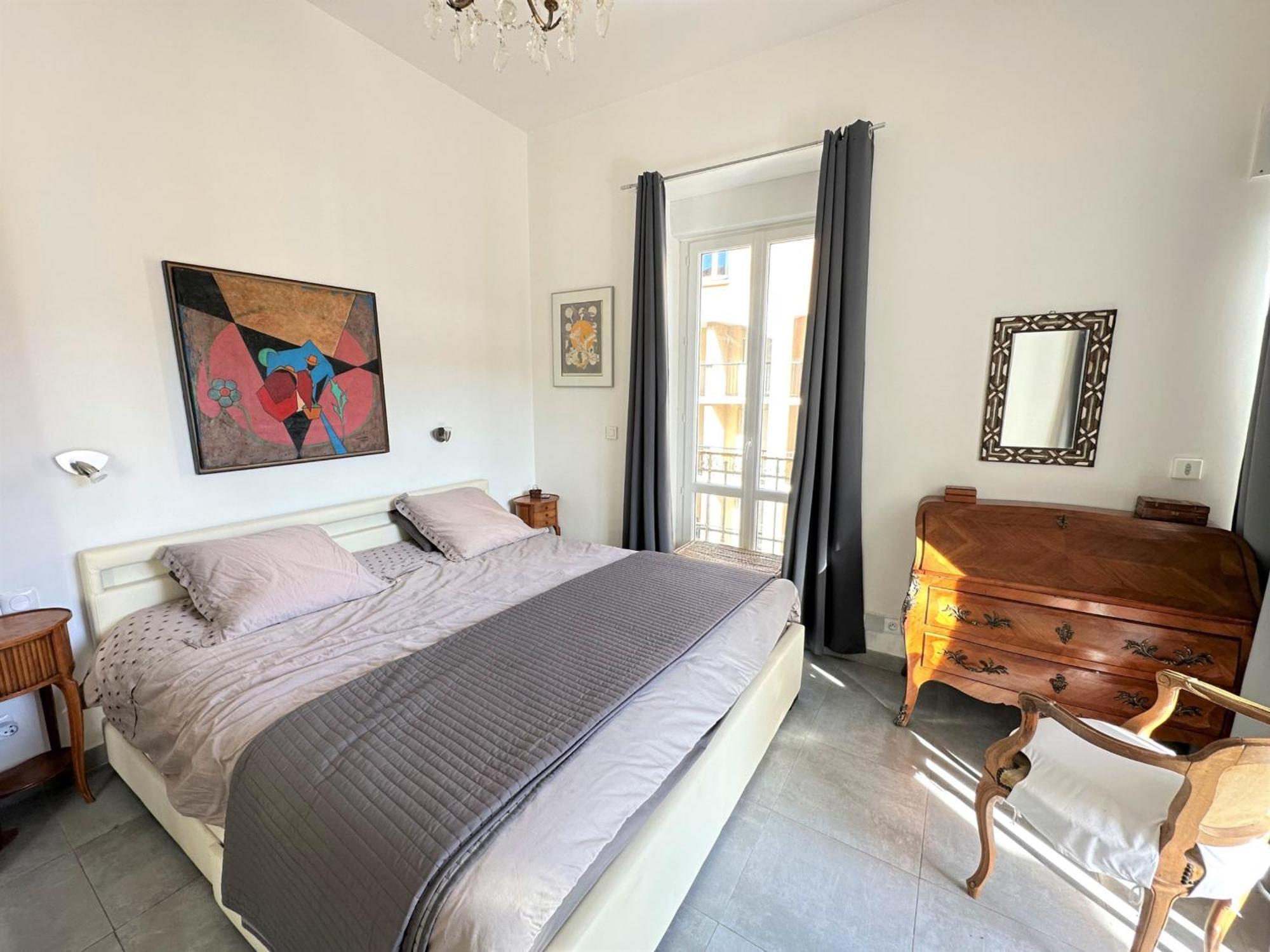Grand T3 Bis Chaleureux Avec Terrasse, Ascenseur Et Parking Gratuit, A Deux Pas De La Place Castellane - Fr-1-309-151 Пор-Вандр Екстер'єр фото