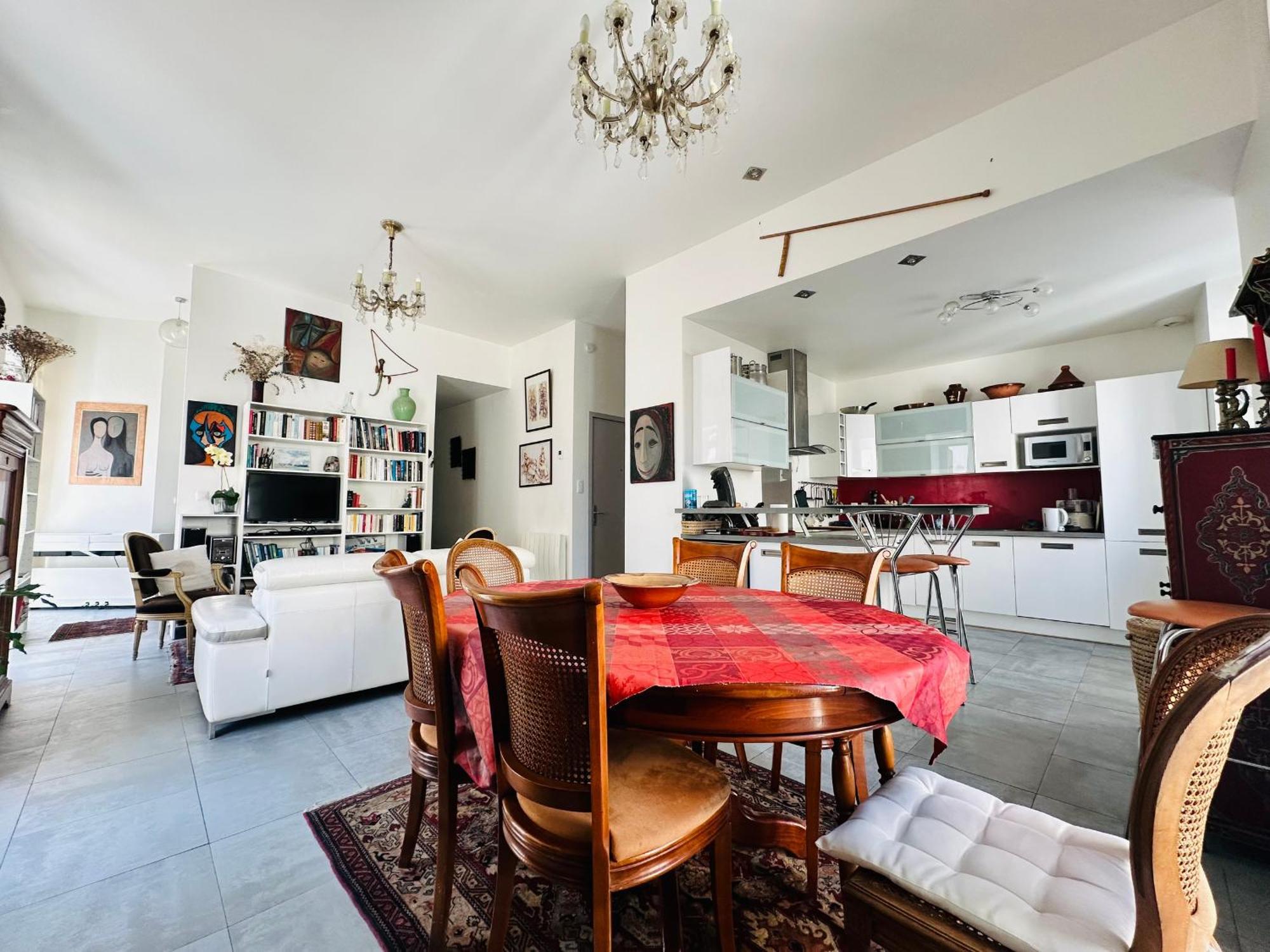 Grand T3 Bis Chaleureux Avec Terrasse, Ascenseur Et Parking Gratuit, A Deux Pas De La Place Castellane - Fr-1-309-151 Пор-Вандр Екстер'єр фото